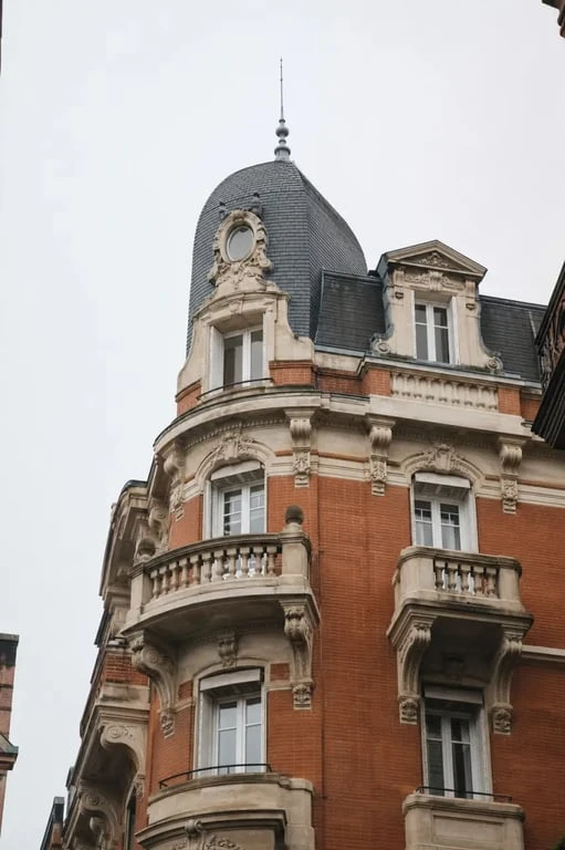 quartier chalets toulouse, Castel-Gesta et façade patrimoniale emblématique